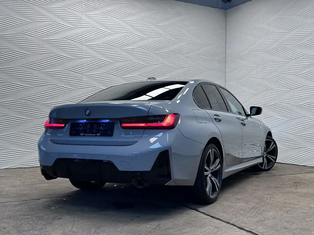 BMW 320 - 13