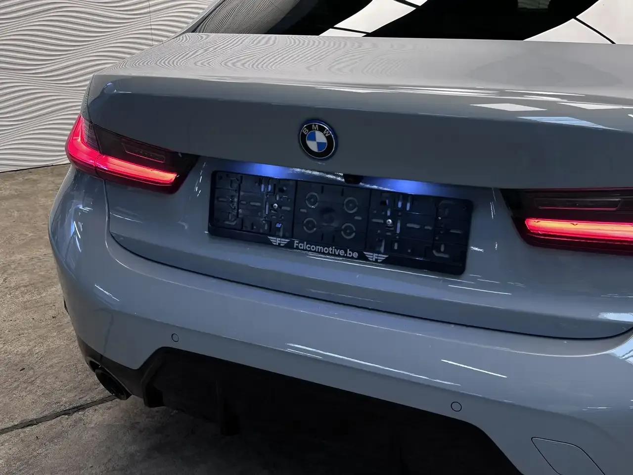 BMW 320 - 16
