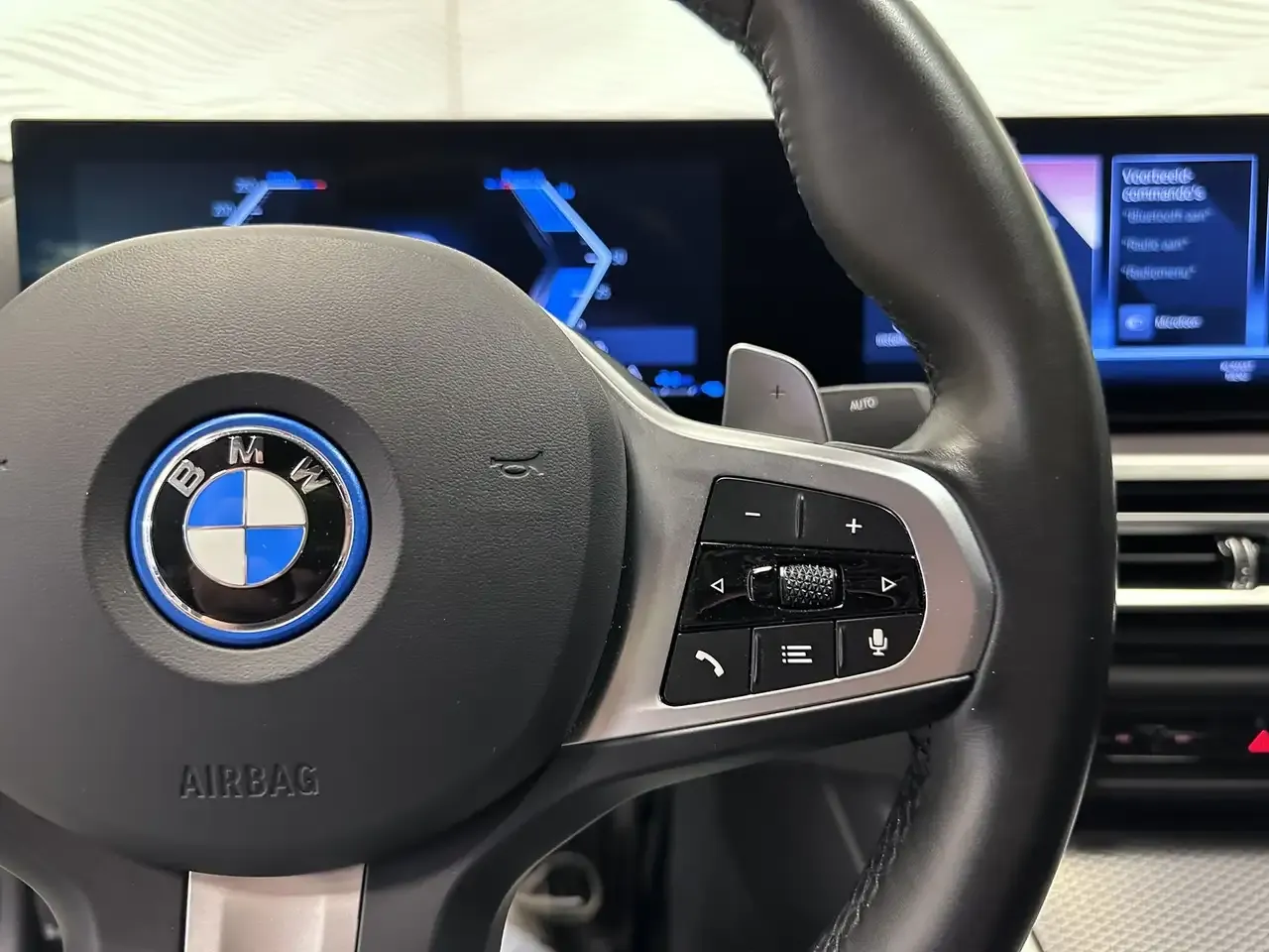 BMW 320 - 24
