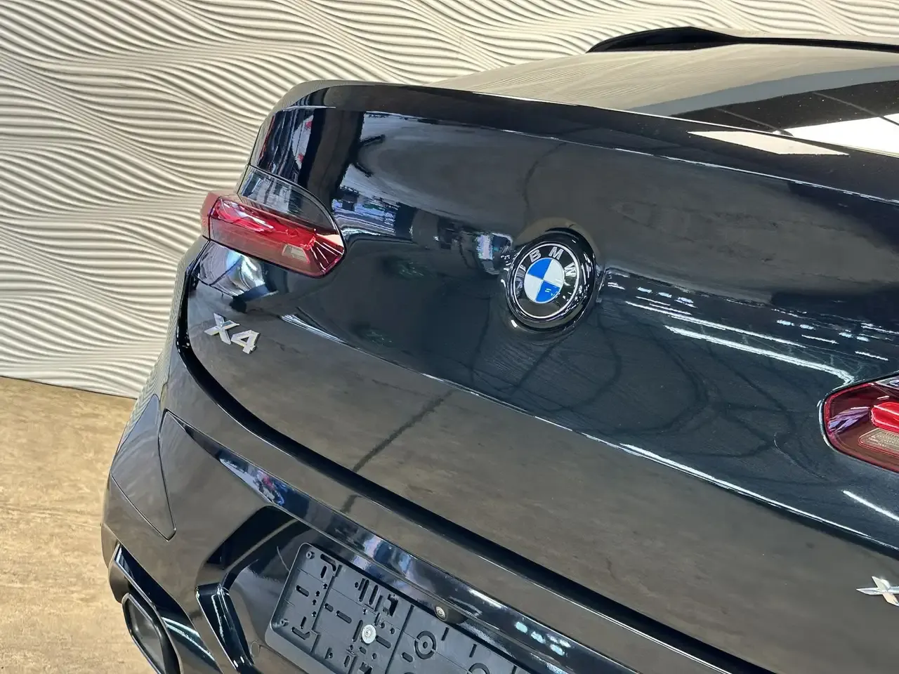 BMW X4 - 11