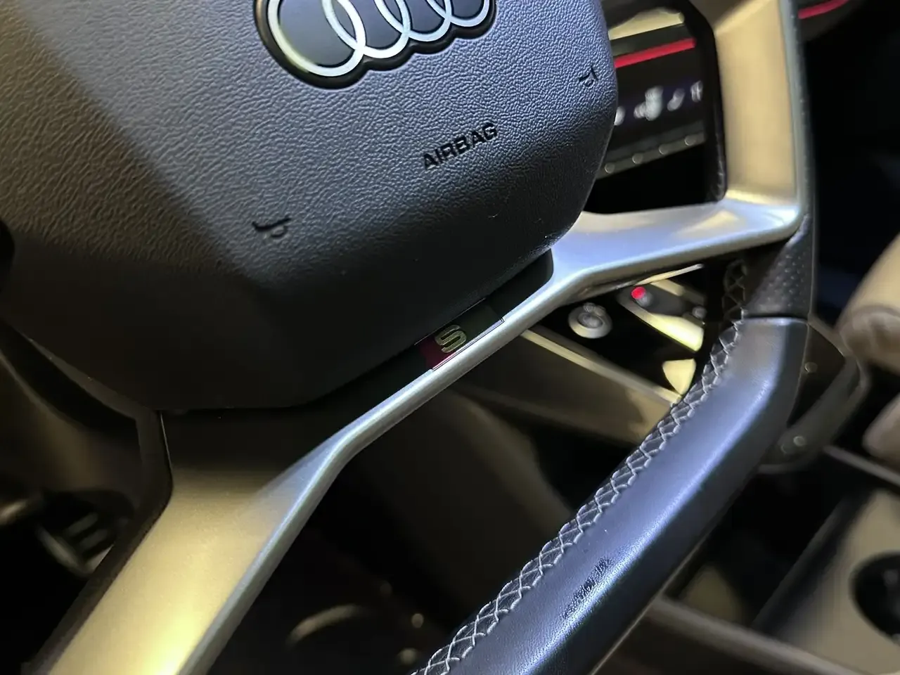 Audi Q4 e-tron - 26