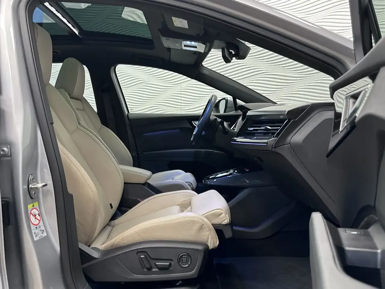 Audi Q4 e-tron - 34