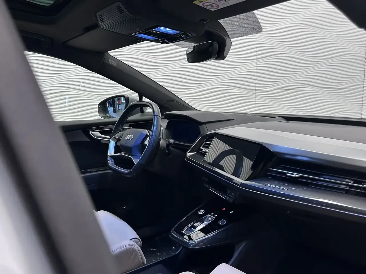 Audi Q4 e-tron - 36