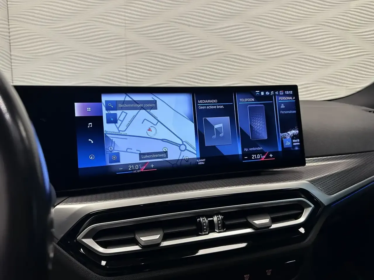 BMW i4 - 29