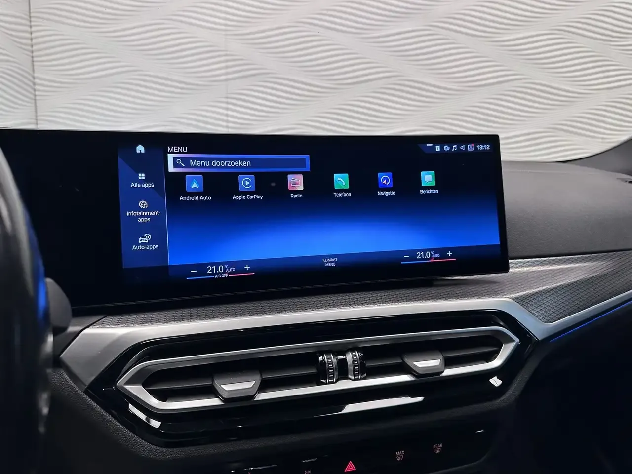 BMW i4 - 31