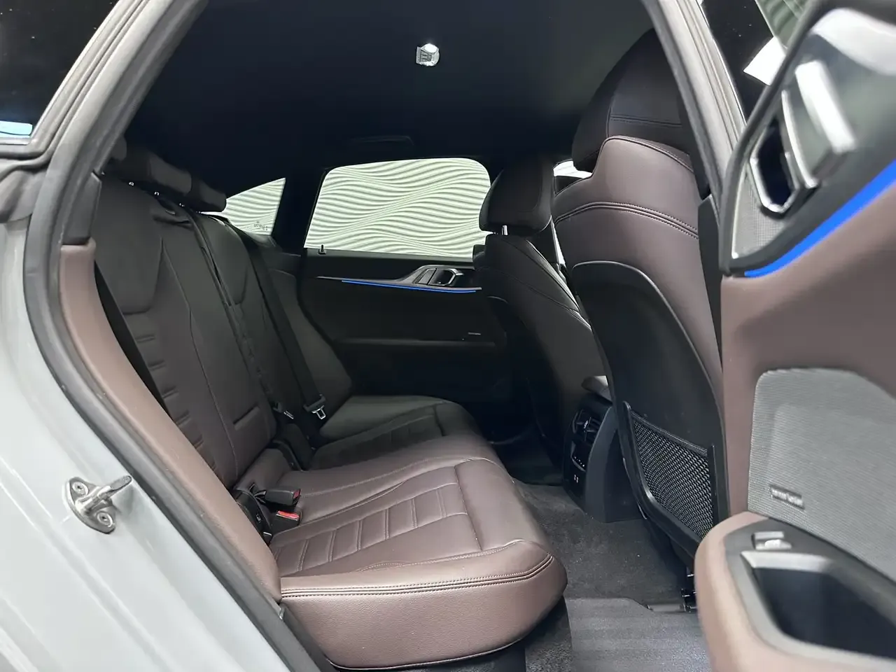 BMW i4 - 34