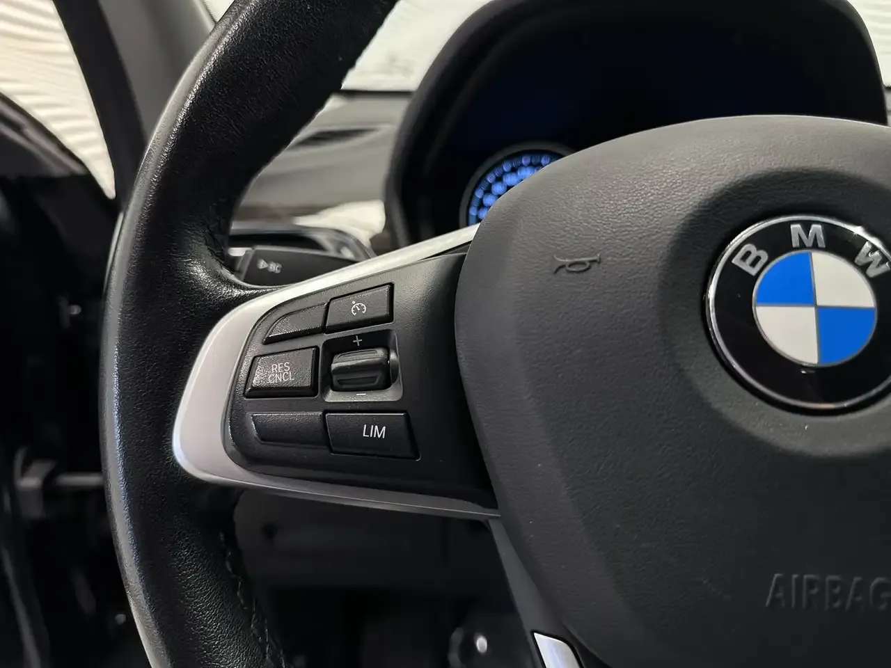 BMW X1 - 22