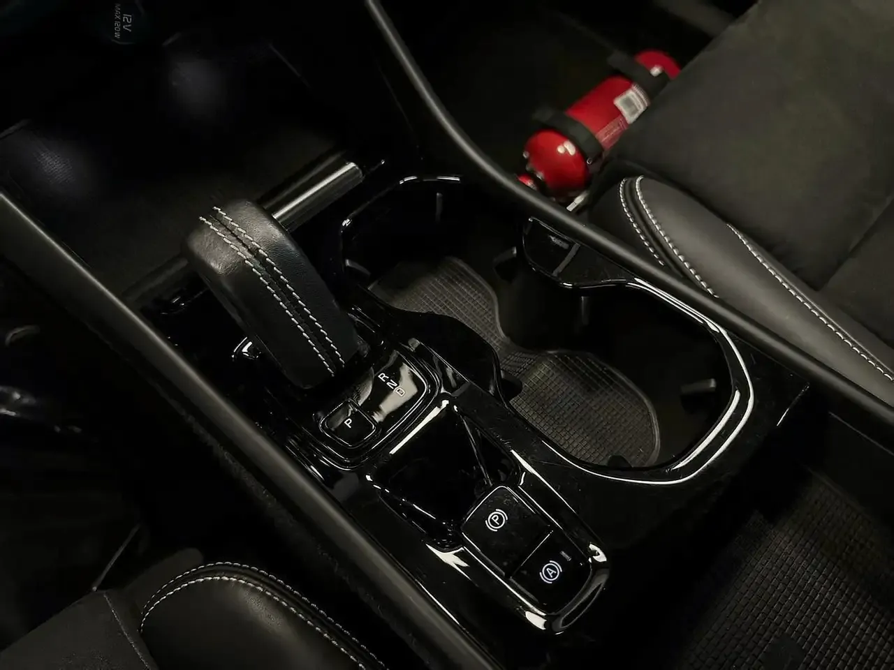 Volvo XC40 - 21