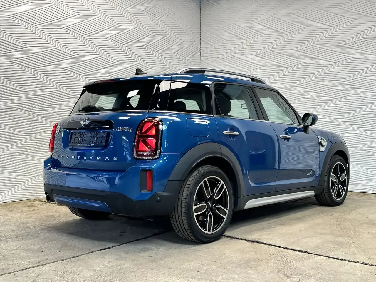 MINI Cooper SE Countryman - 12