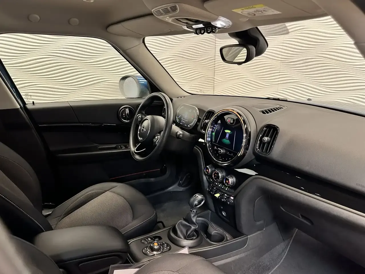 MINI Cooper SE Countryman - 17
