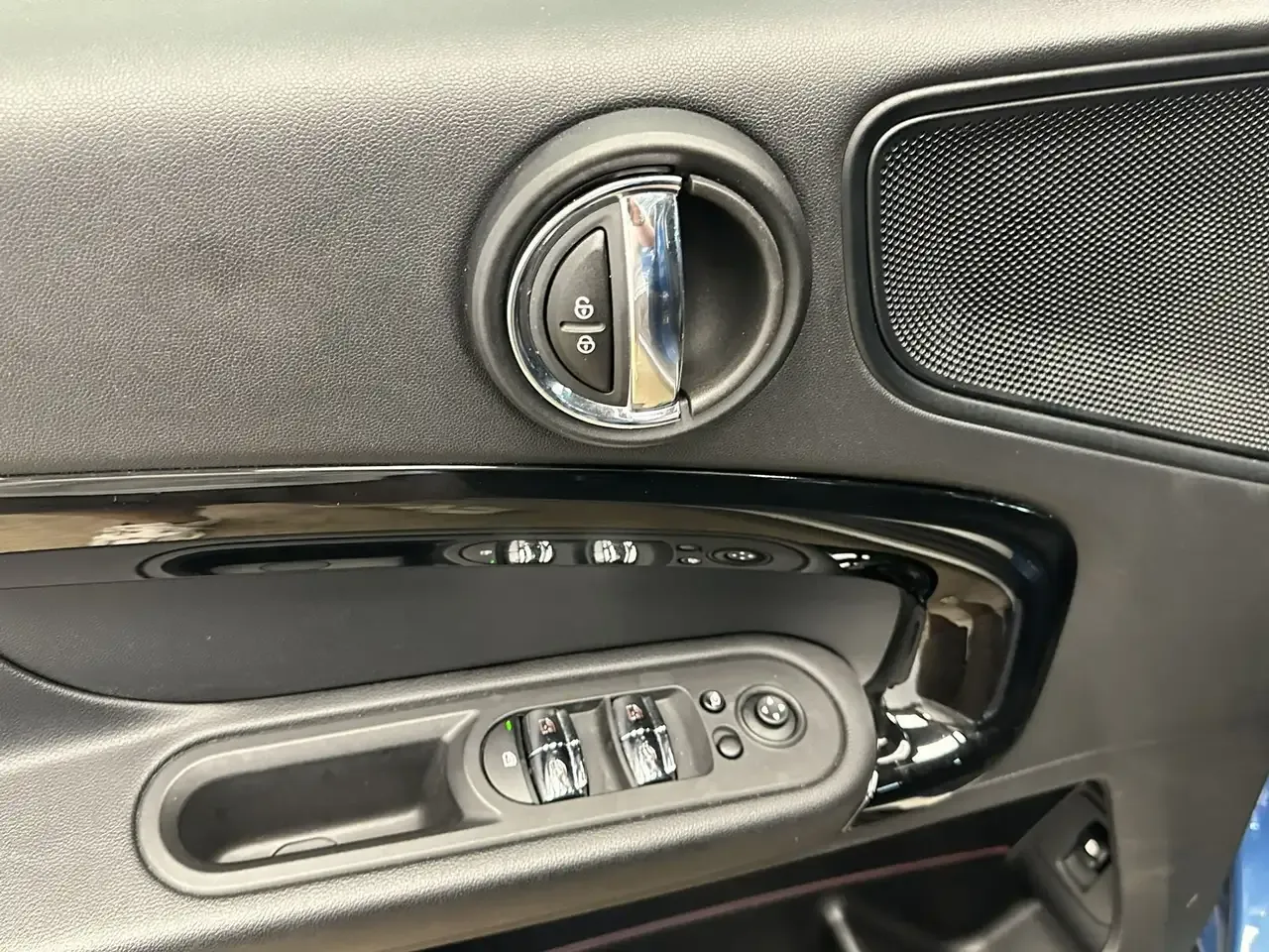 MINI Cooper SE Countryman - 18