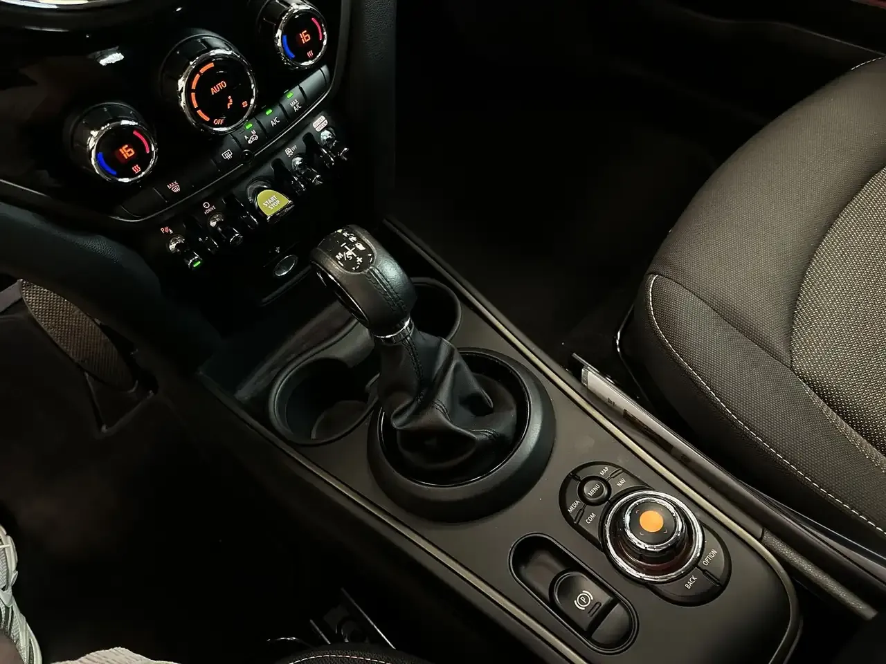 MINI Cooper SE Countryman - 22
