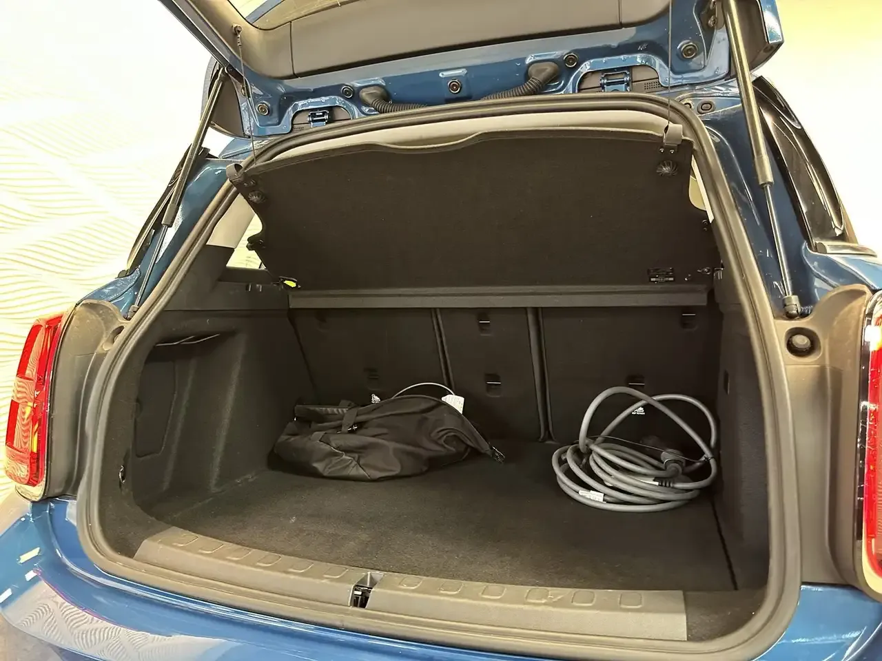 MINI Cooper SE Countryman - 29