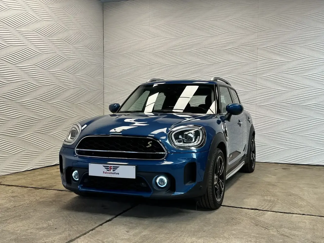 MINI Cooper SE Countryman - 4