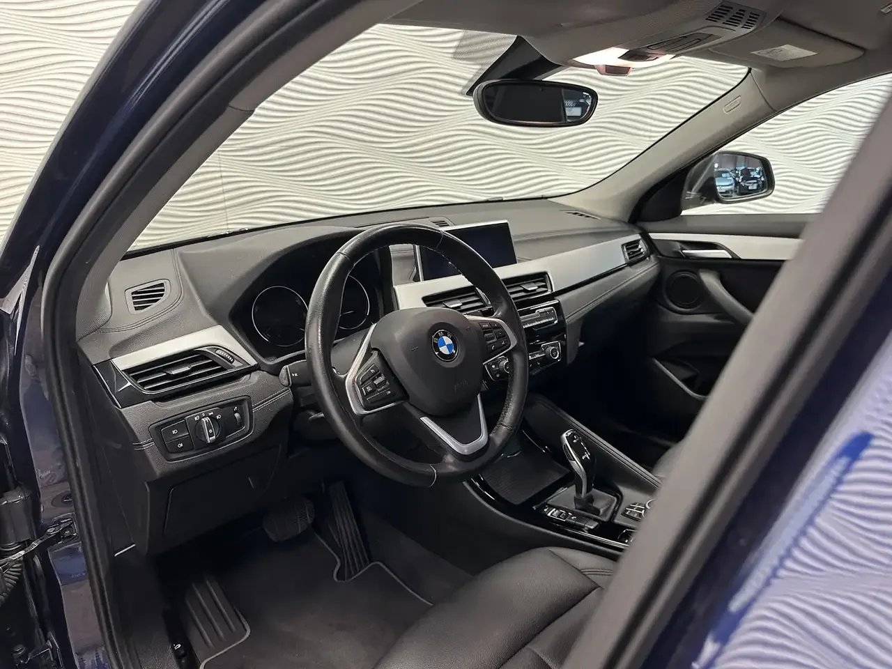 BMW X2 - 16