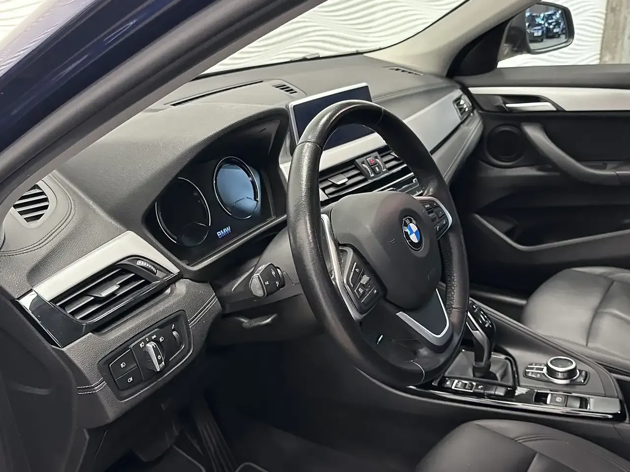BMW X2 - 18