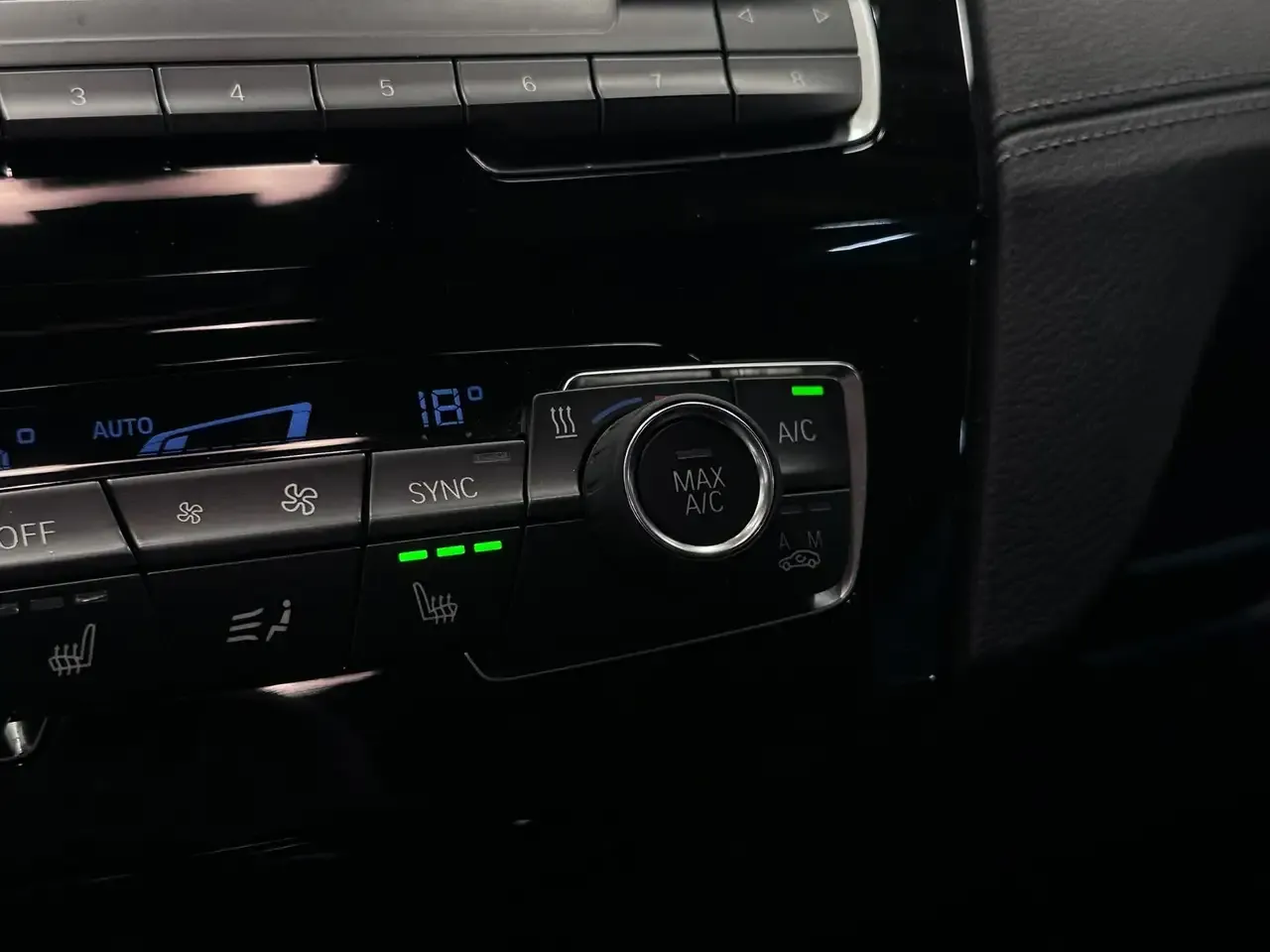 BMW X2 - 24