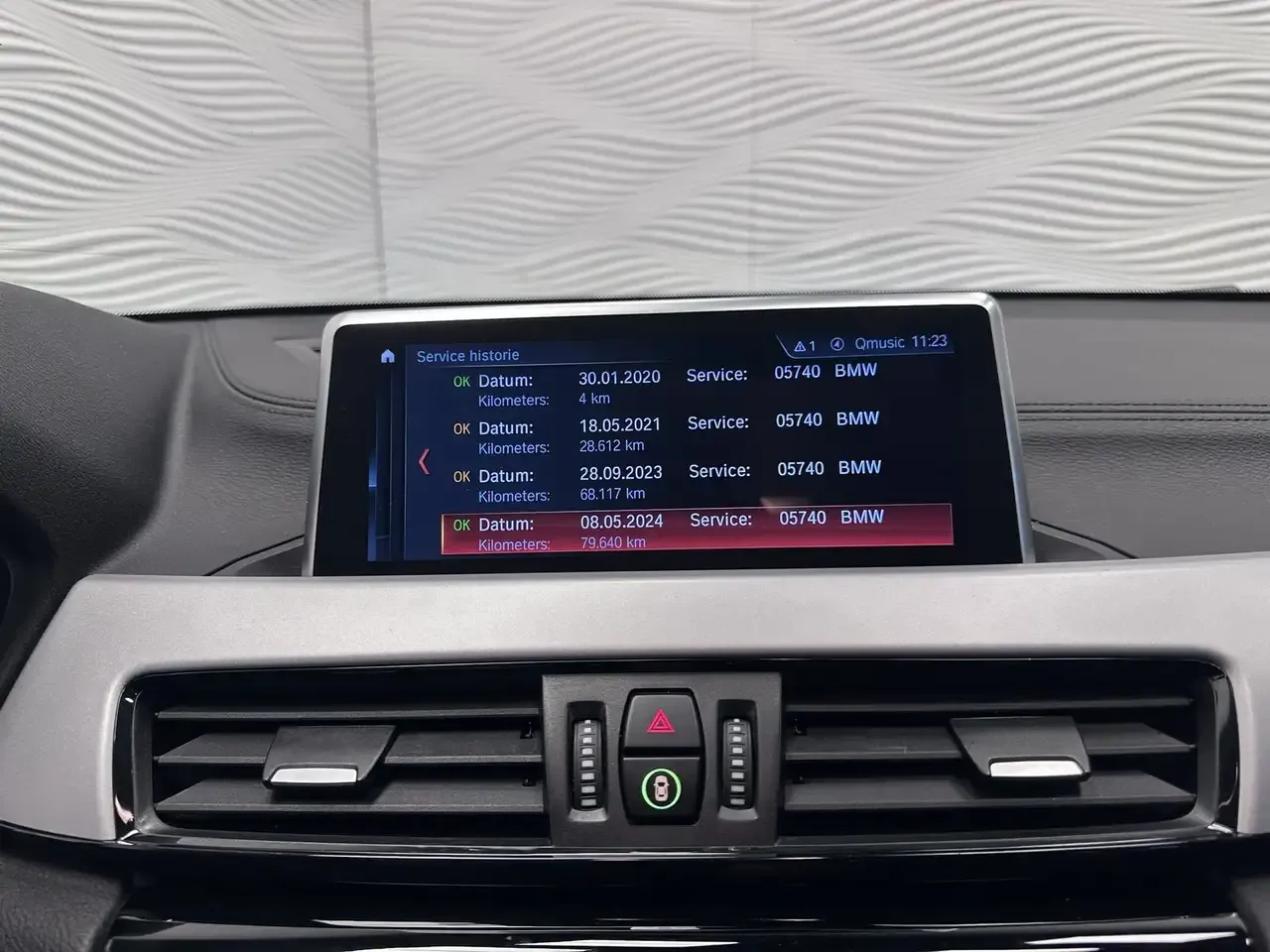 BMW X2 - 28