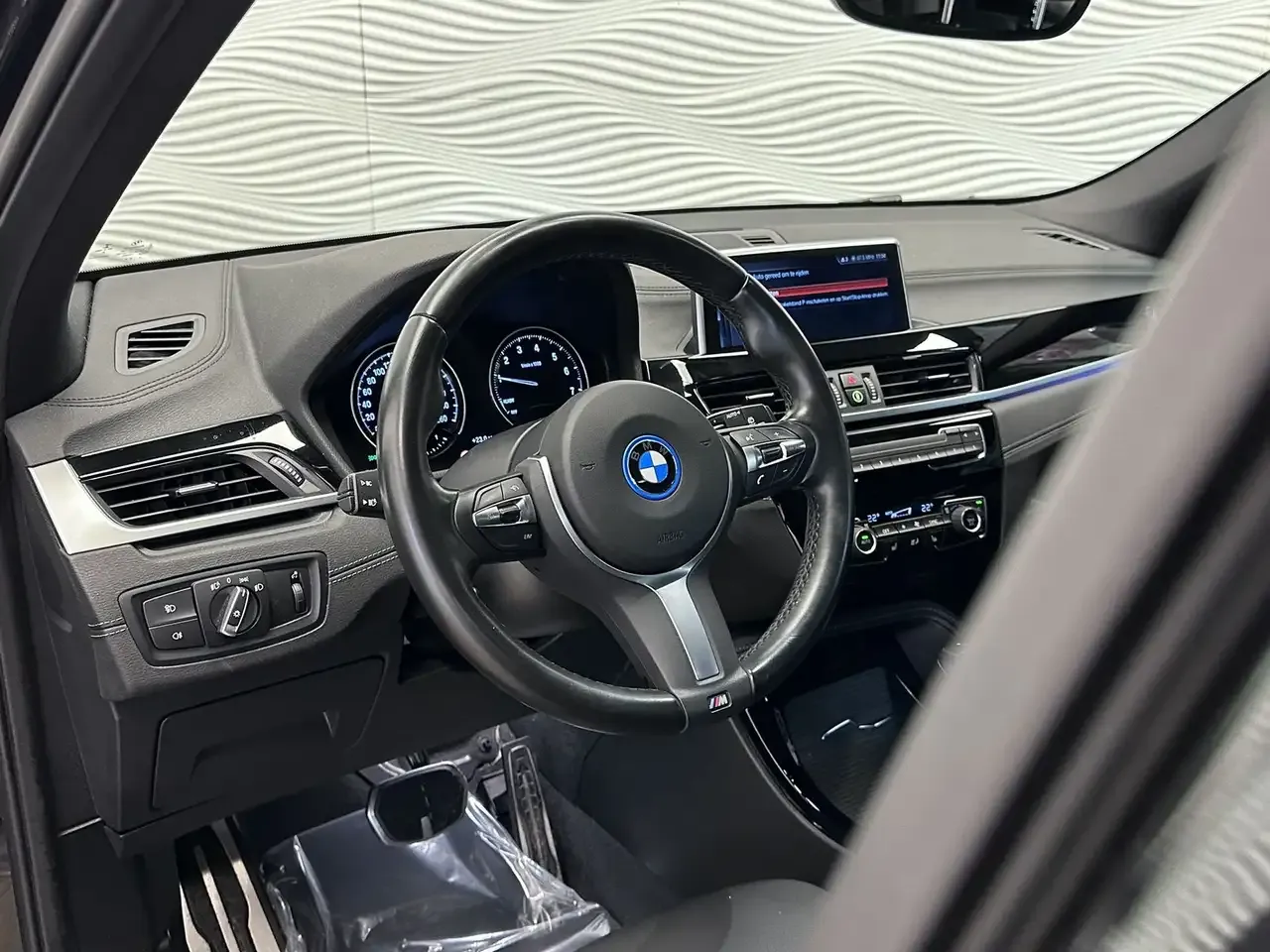 BMW X2 - 24