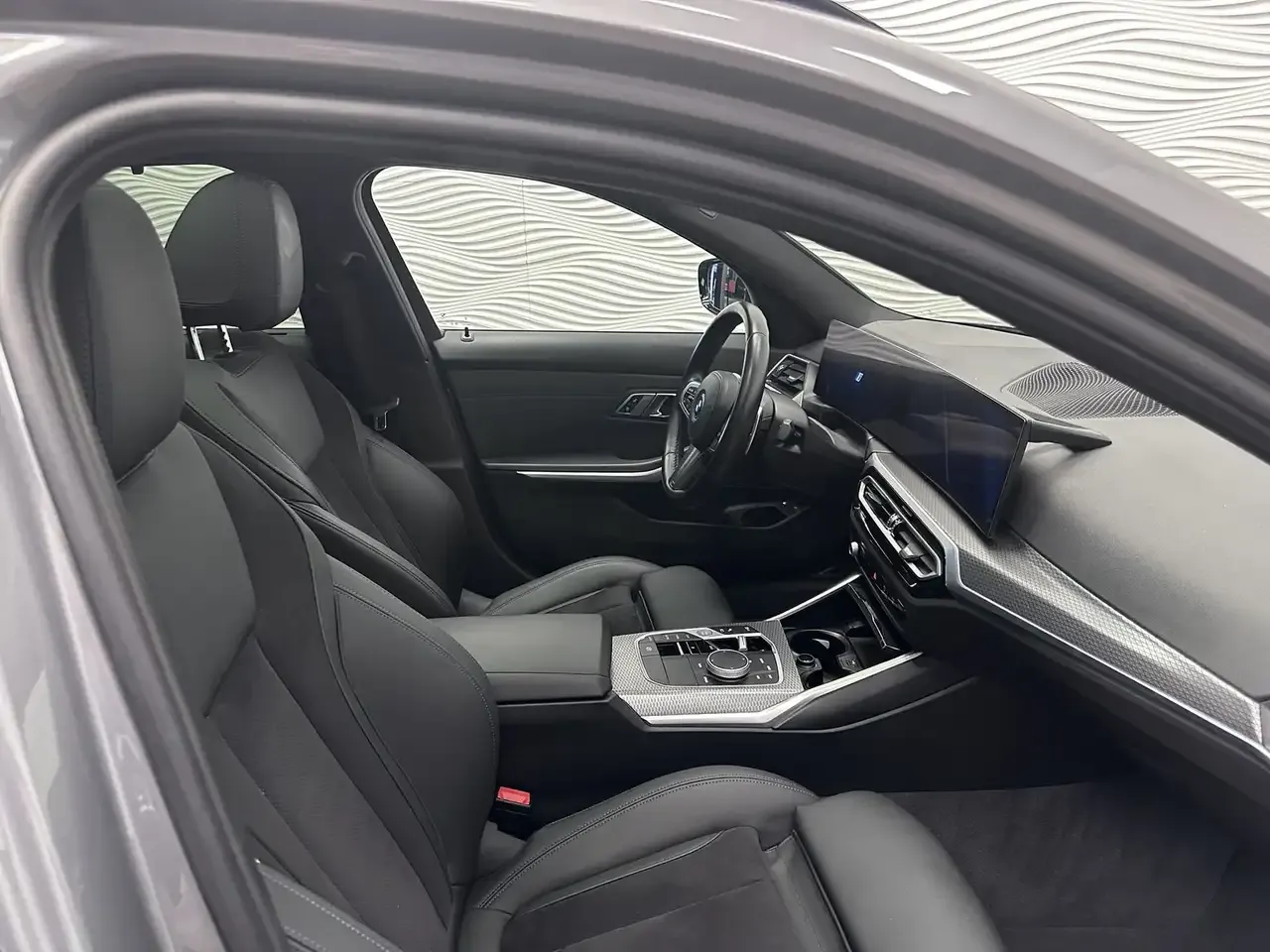 BMW 320 - 16