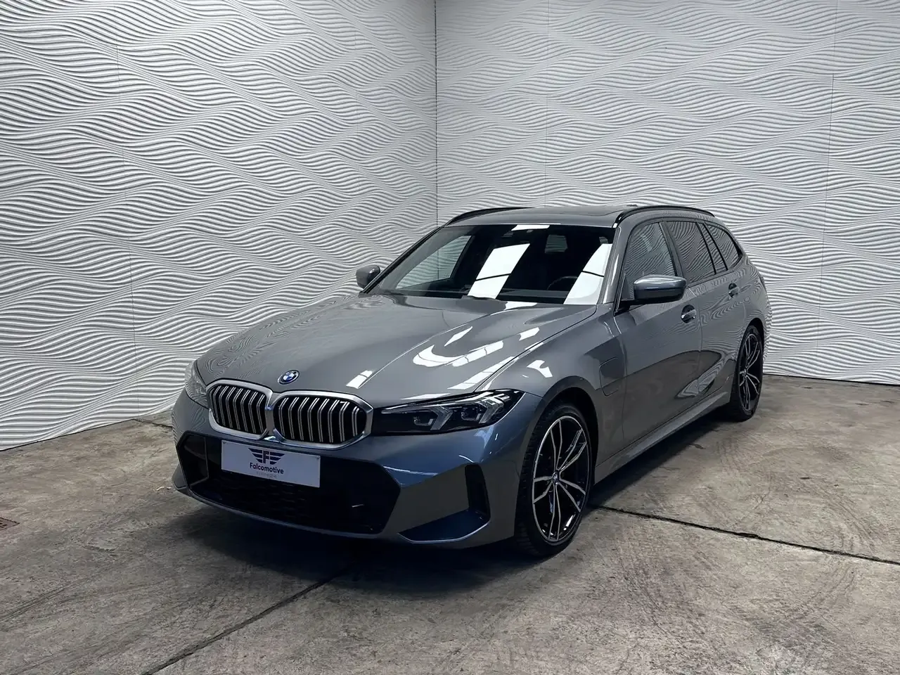 BMW 320 - 3