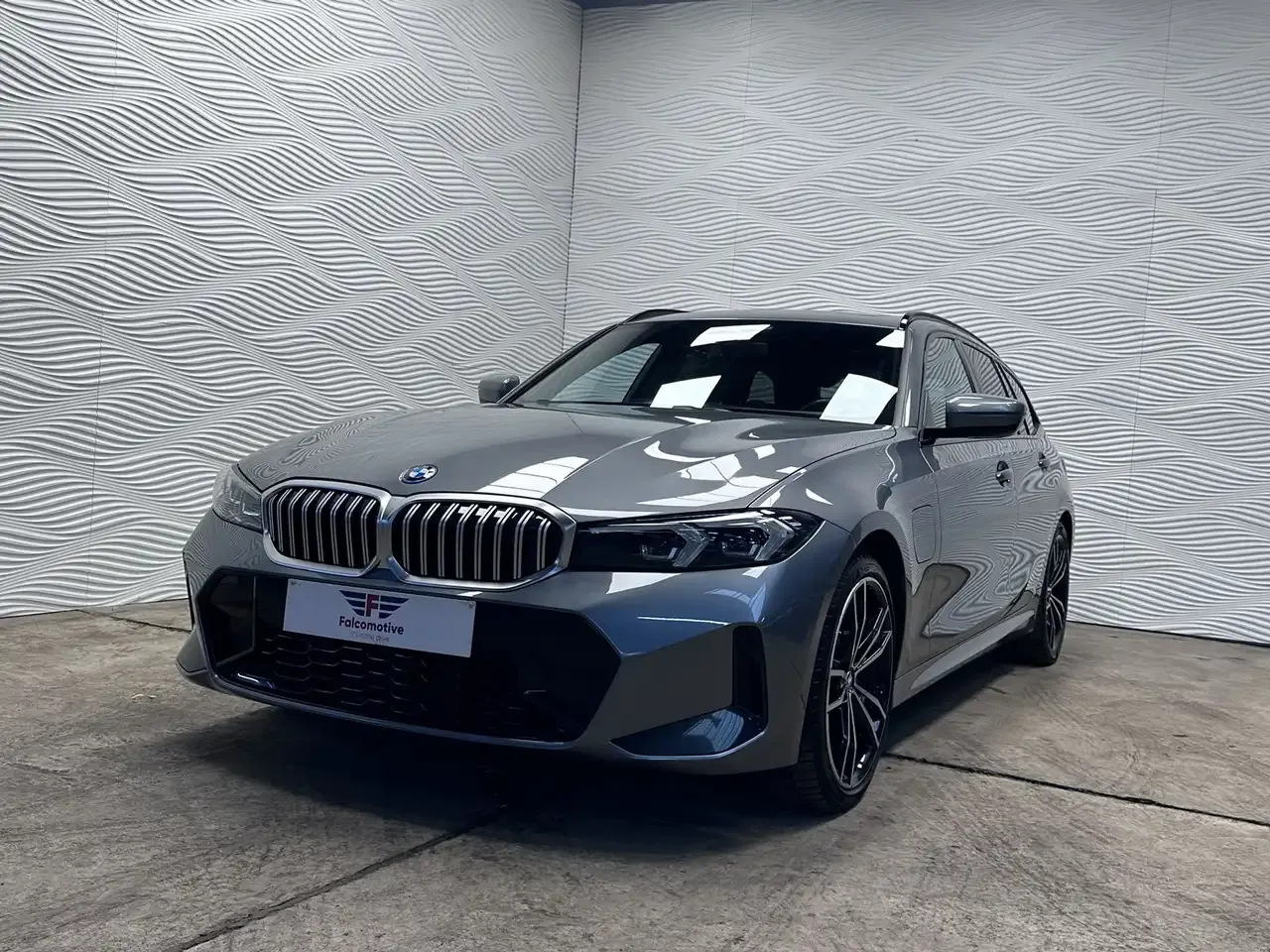 BMW 320 - 4