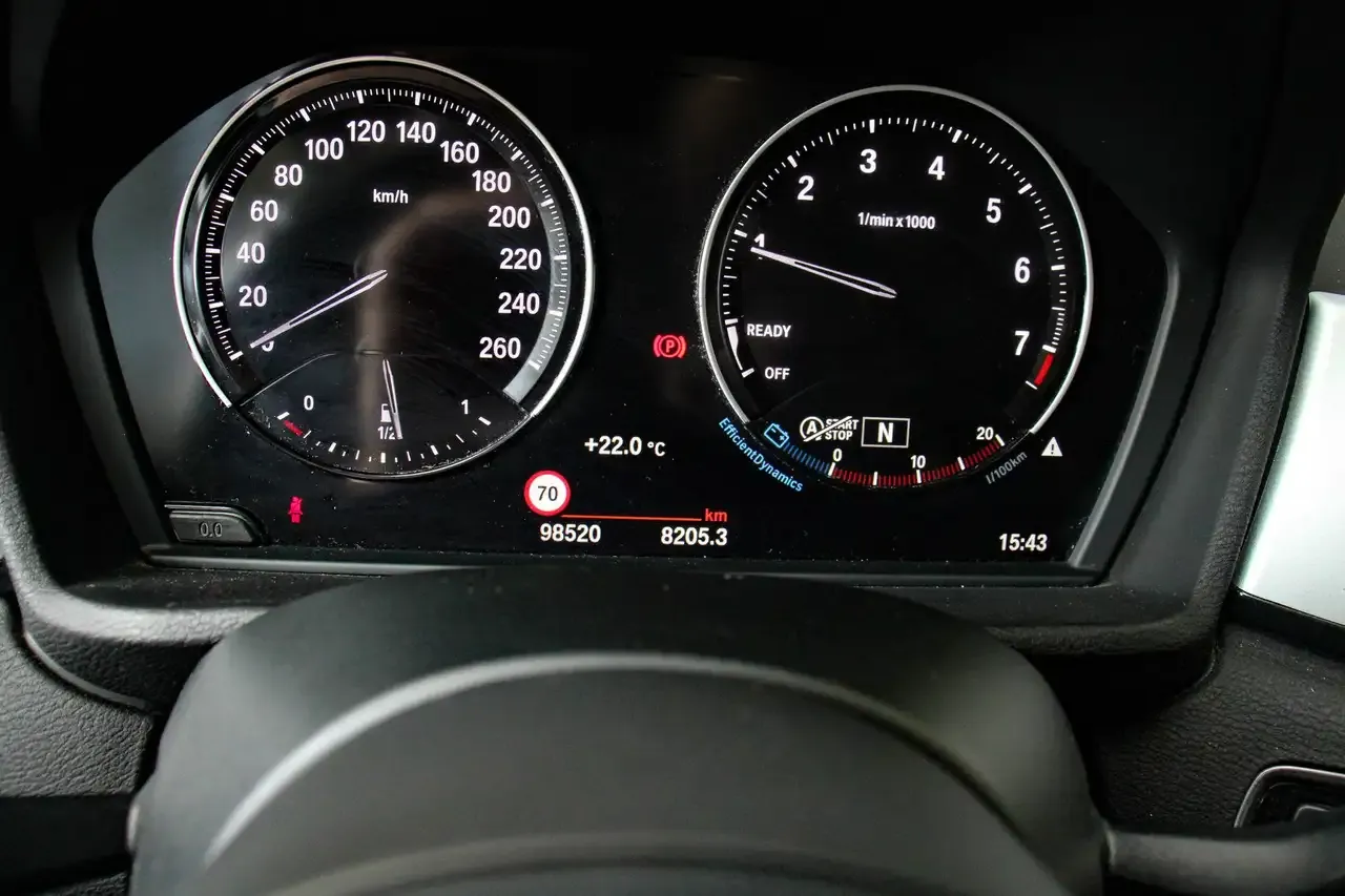 BMW X1 - 18