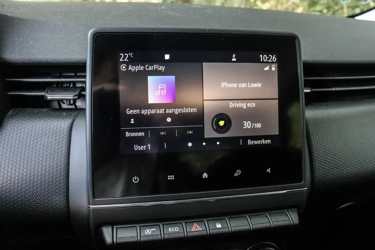 Renault Clio - 16