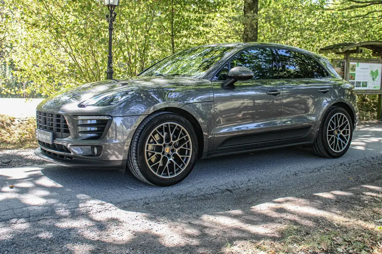 Porsche Macan - 4