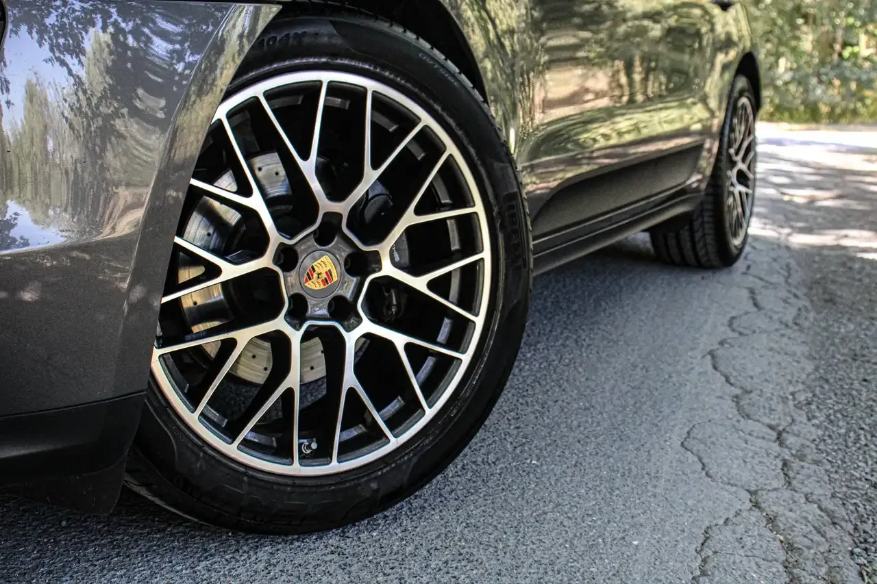 Porsche Macan - 7