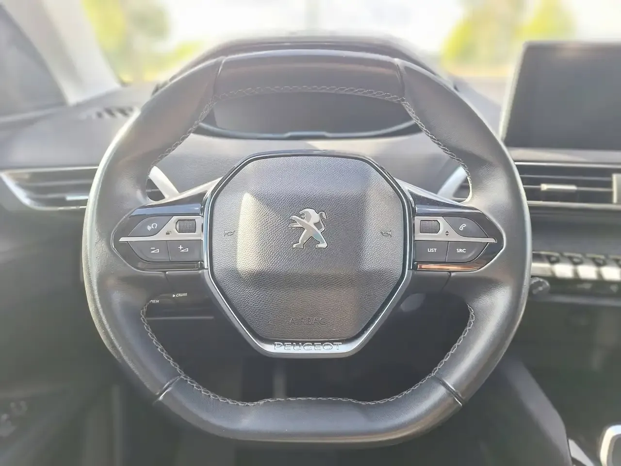 Peugeot 3008 - 29