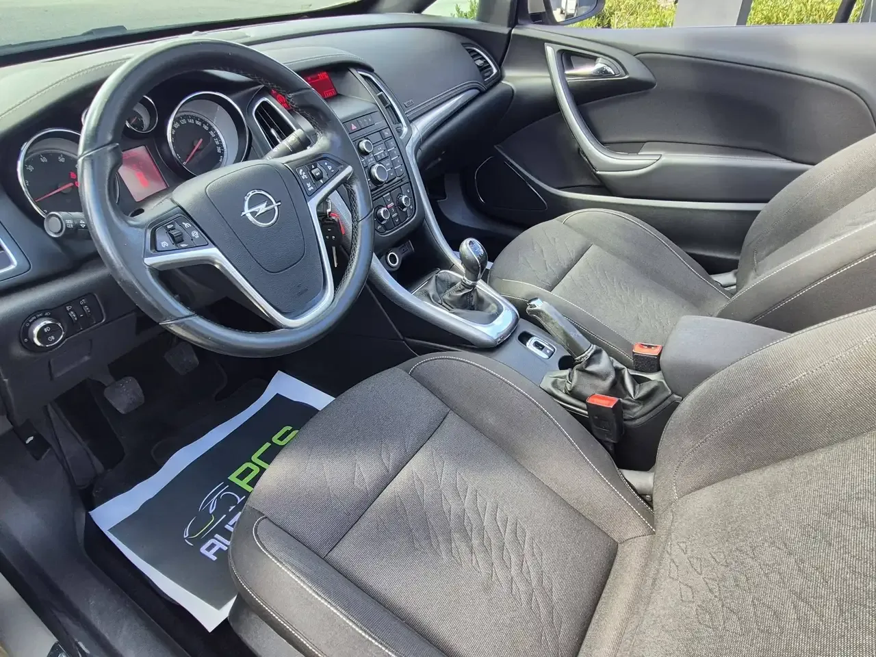 Opel Cascada - 16