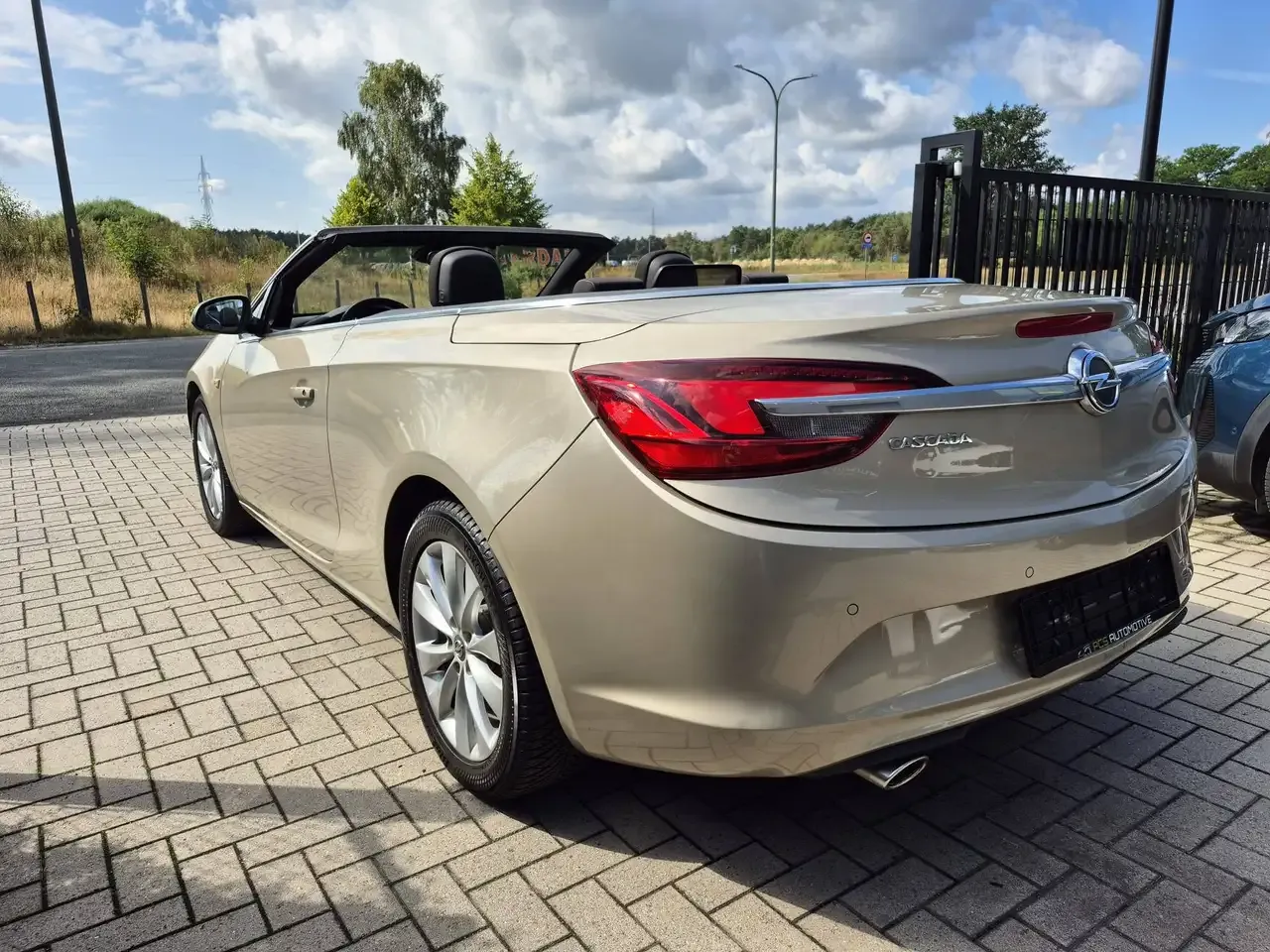 Opel Cascada - 6
