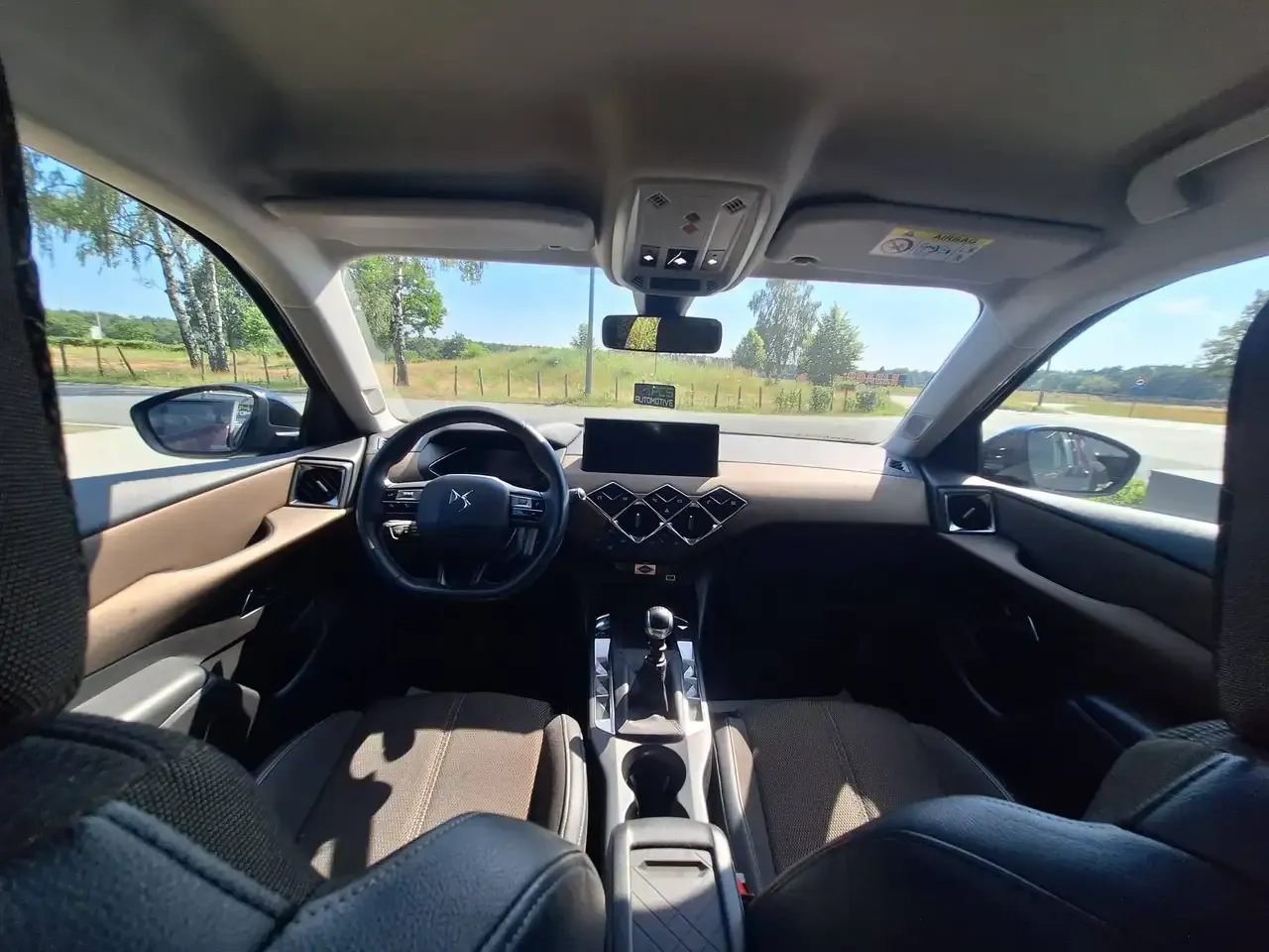 DS Automobiles DS 3 Crossback - 23