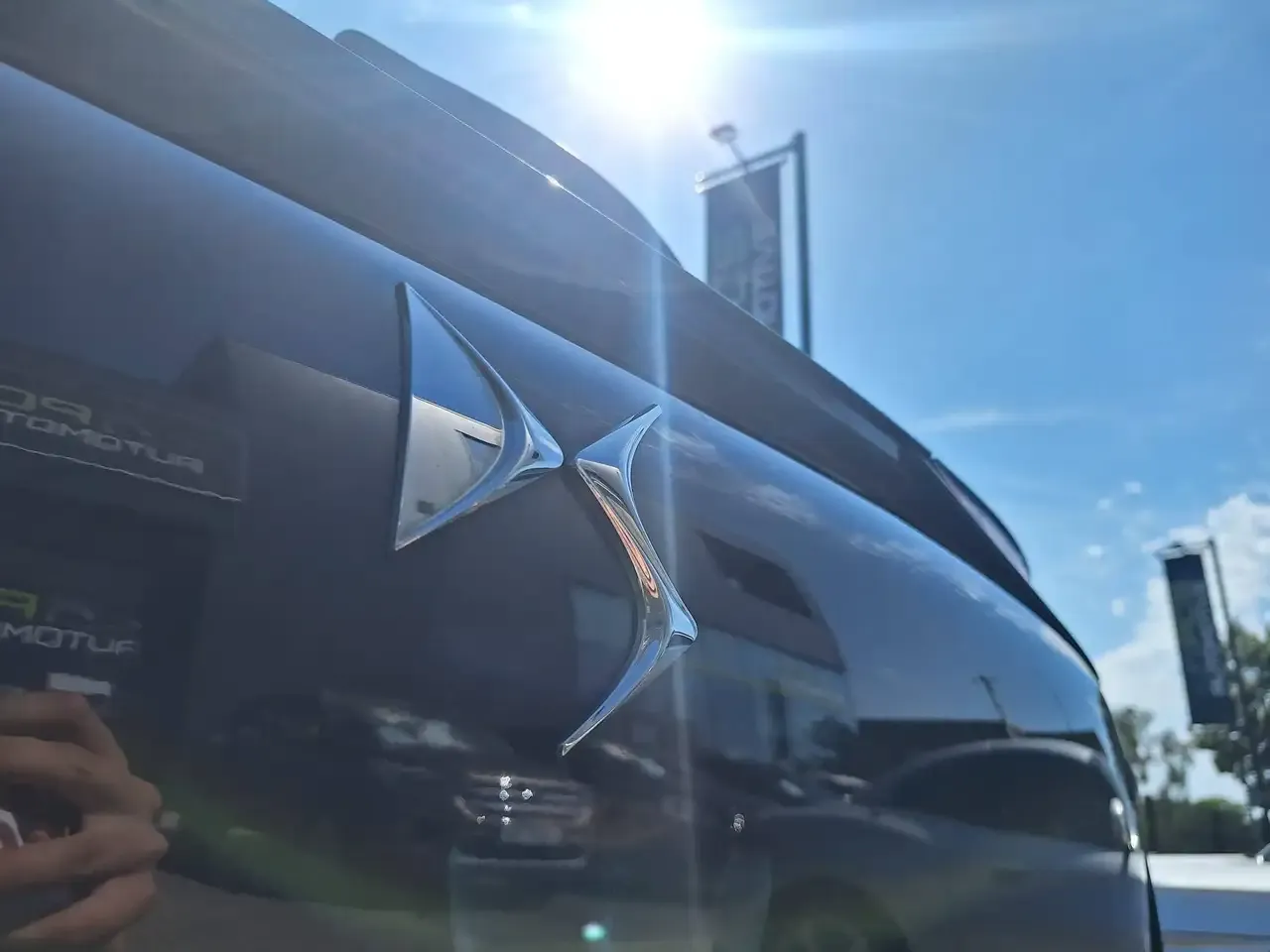 DS Automobiles DS 3 Crossback - 10