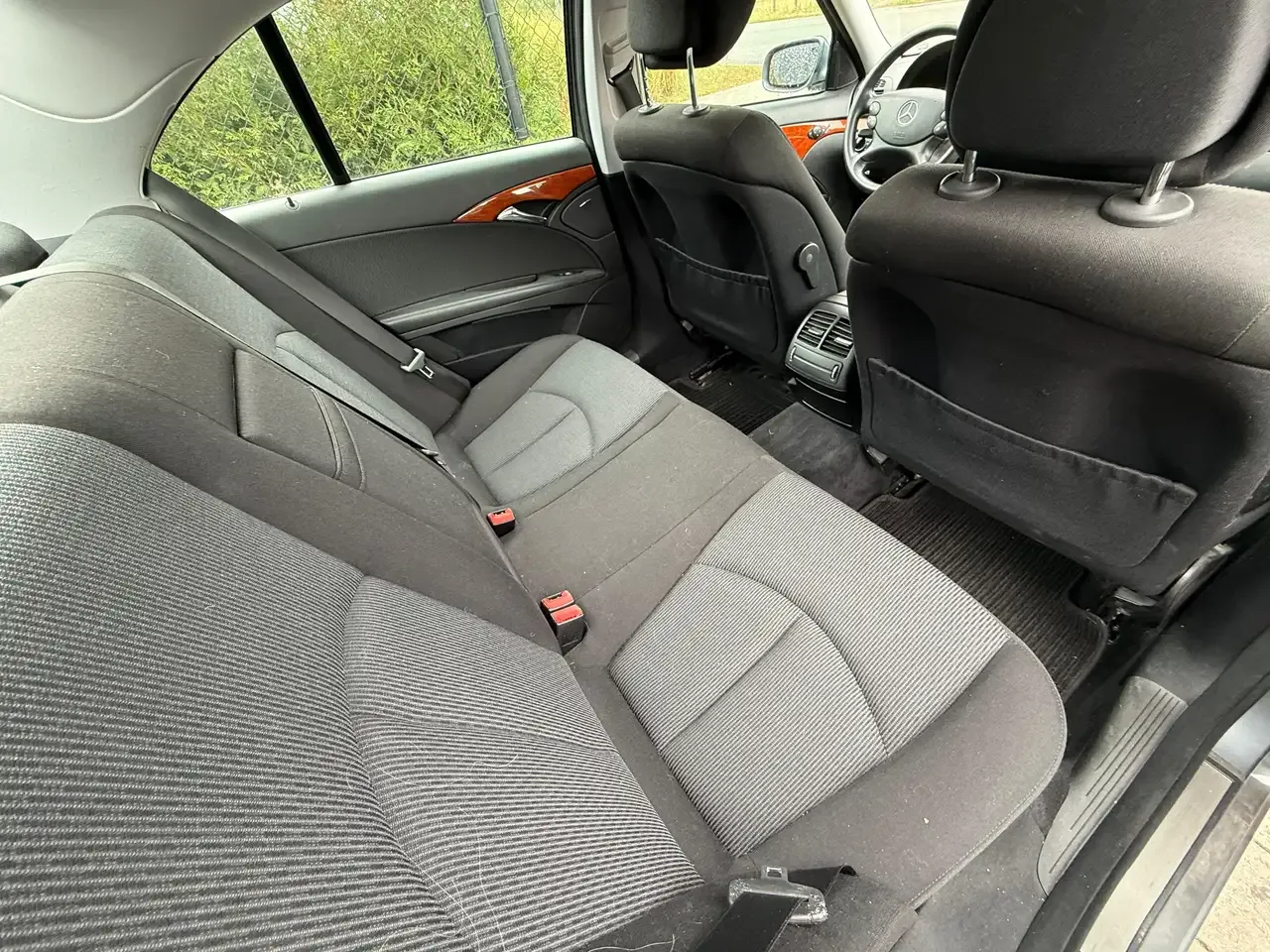 Mercedes-Benz E 200 - 18