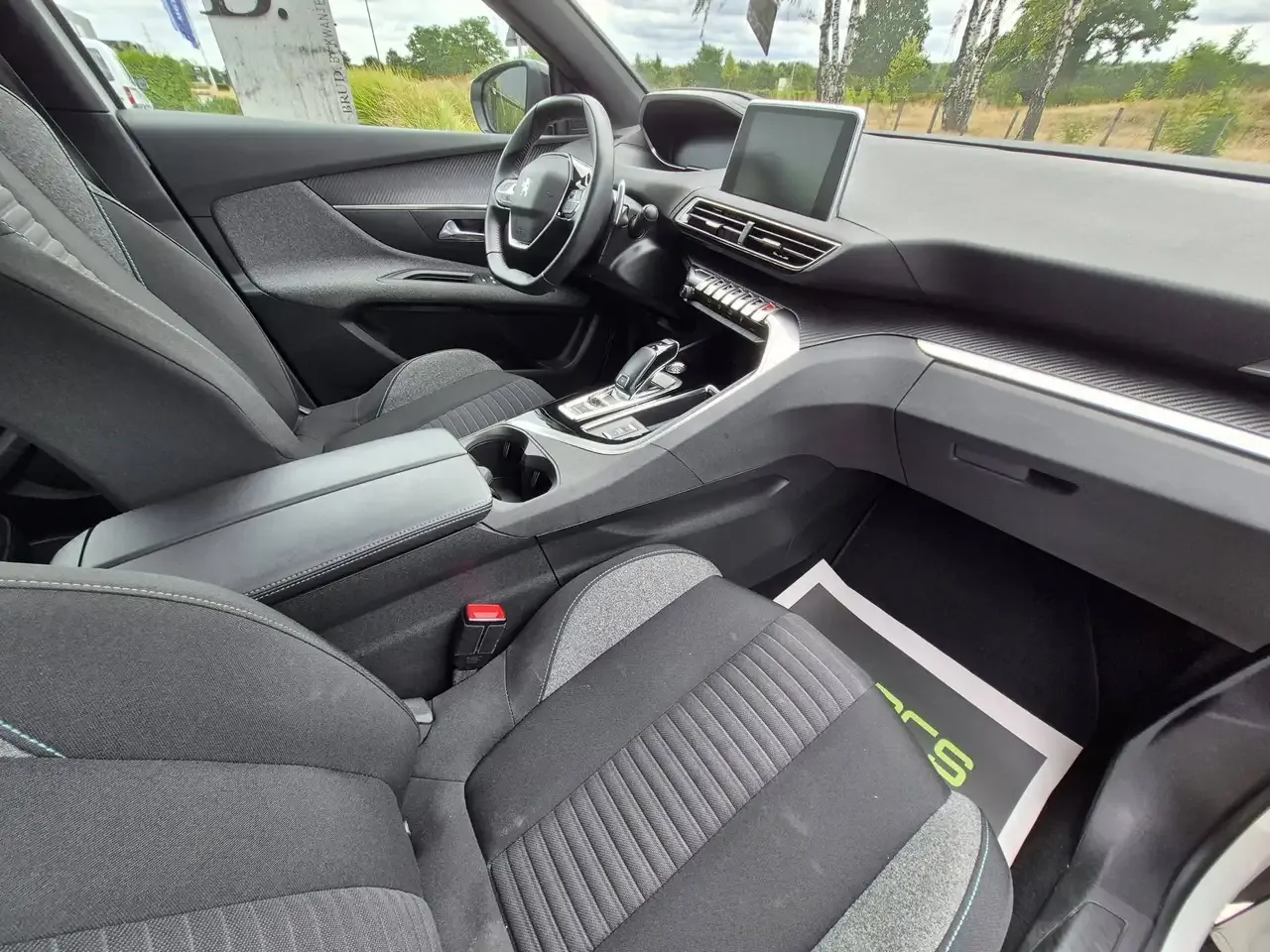 Peugeot 3008 - 13