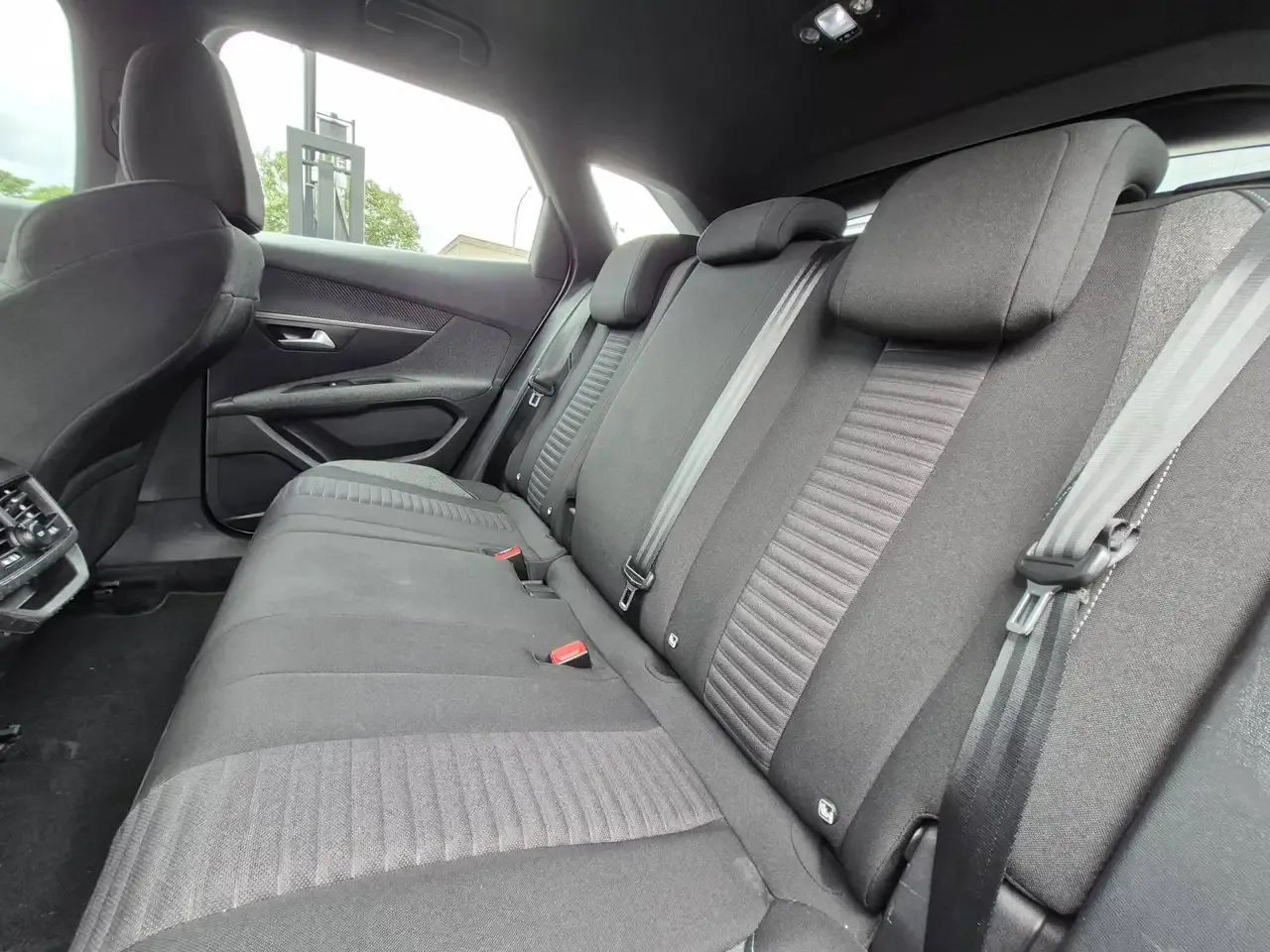 Peugeot 3008 - 19