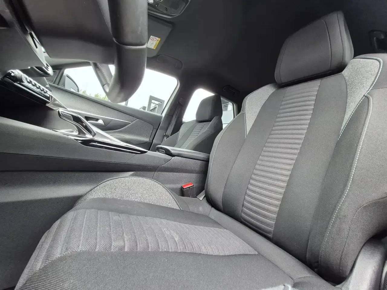Peugeot 3008 - 22