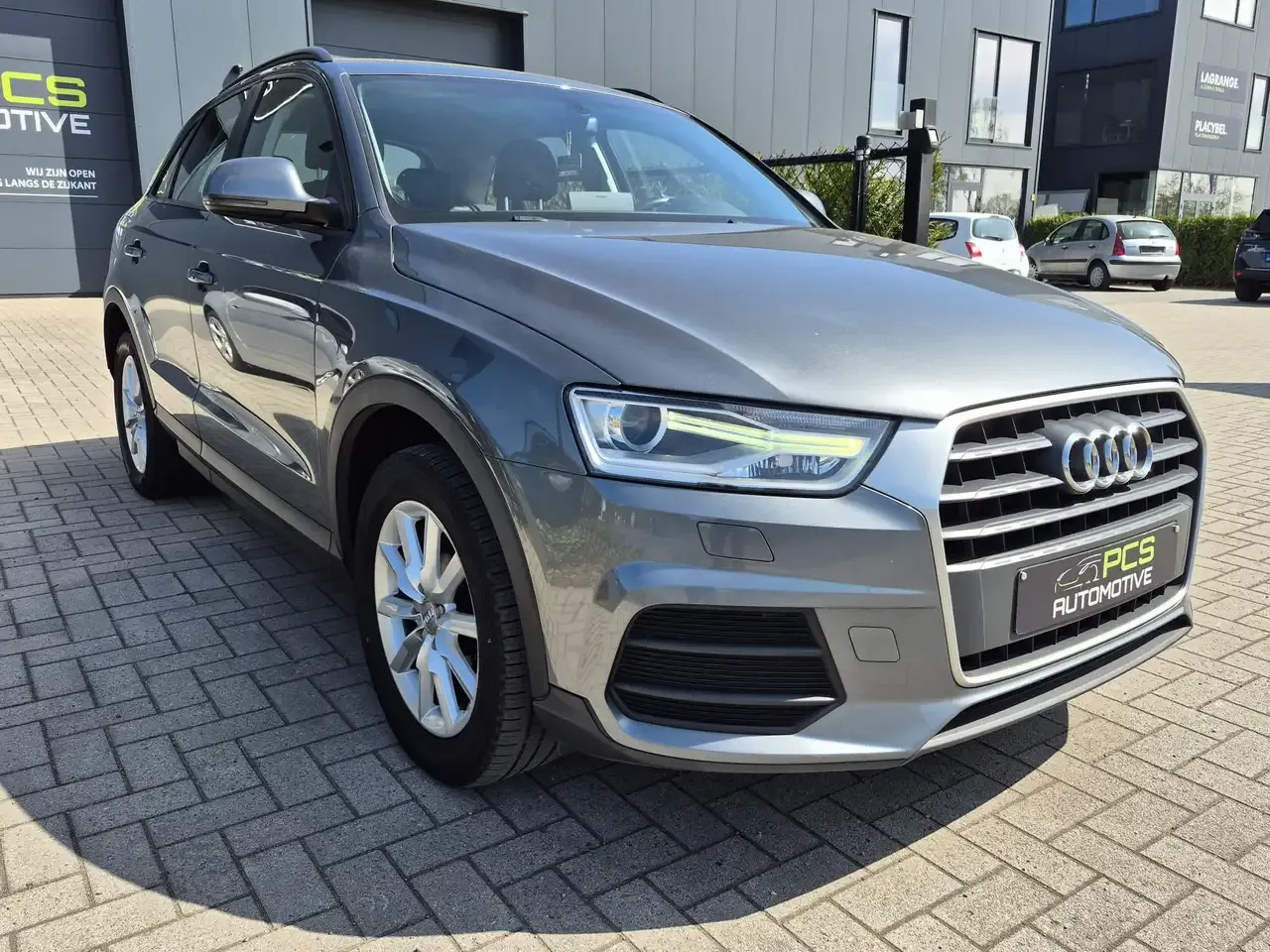 Audi Q3 - 3