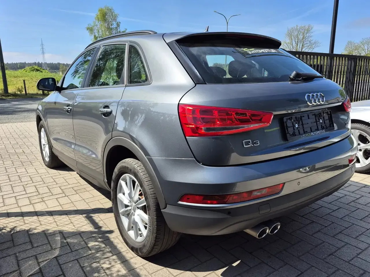 Audi Q3 - 6