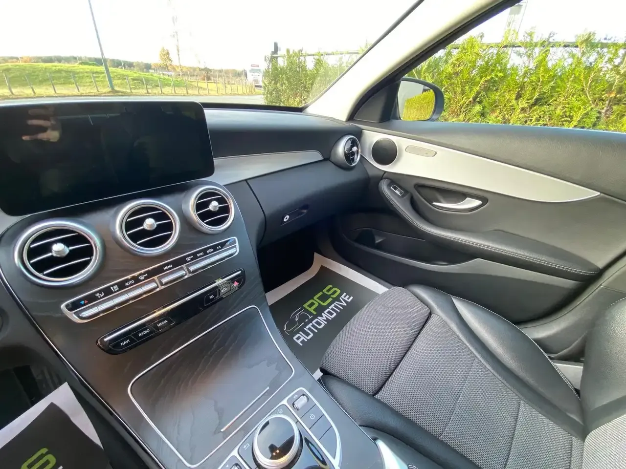 Mercedes-Benz C 180 - 32