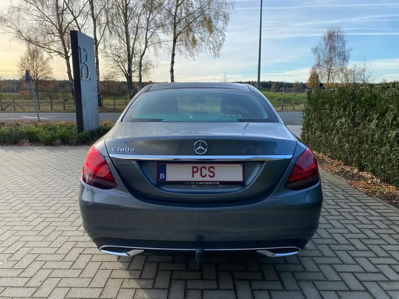 Mercedes-Benz C 180 - 5