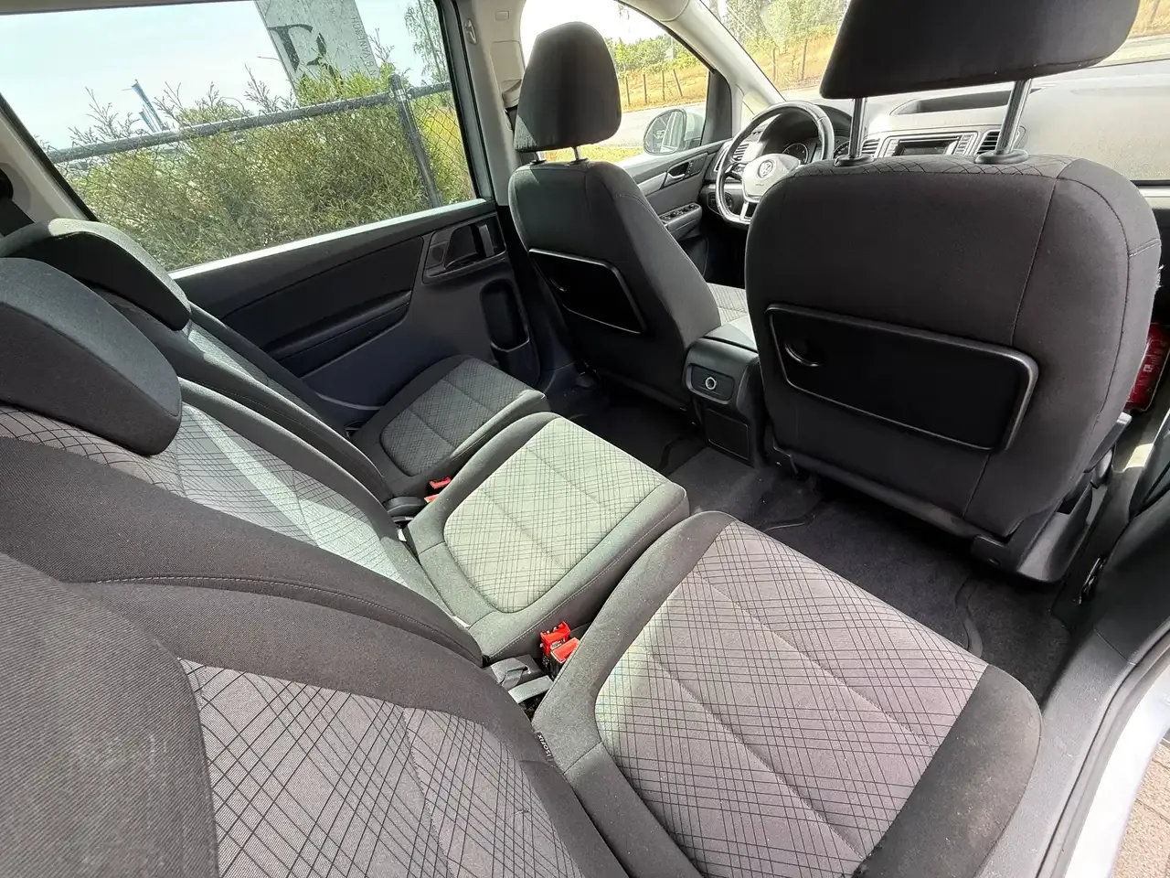 Volkswagen Sharan - 15