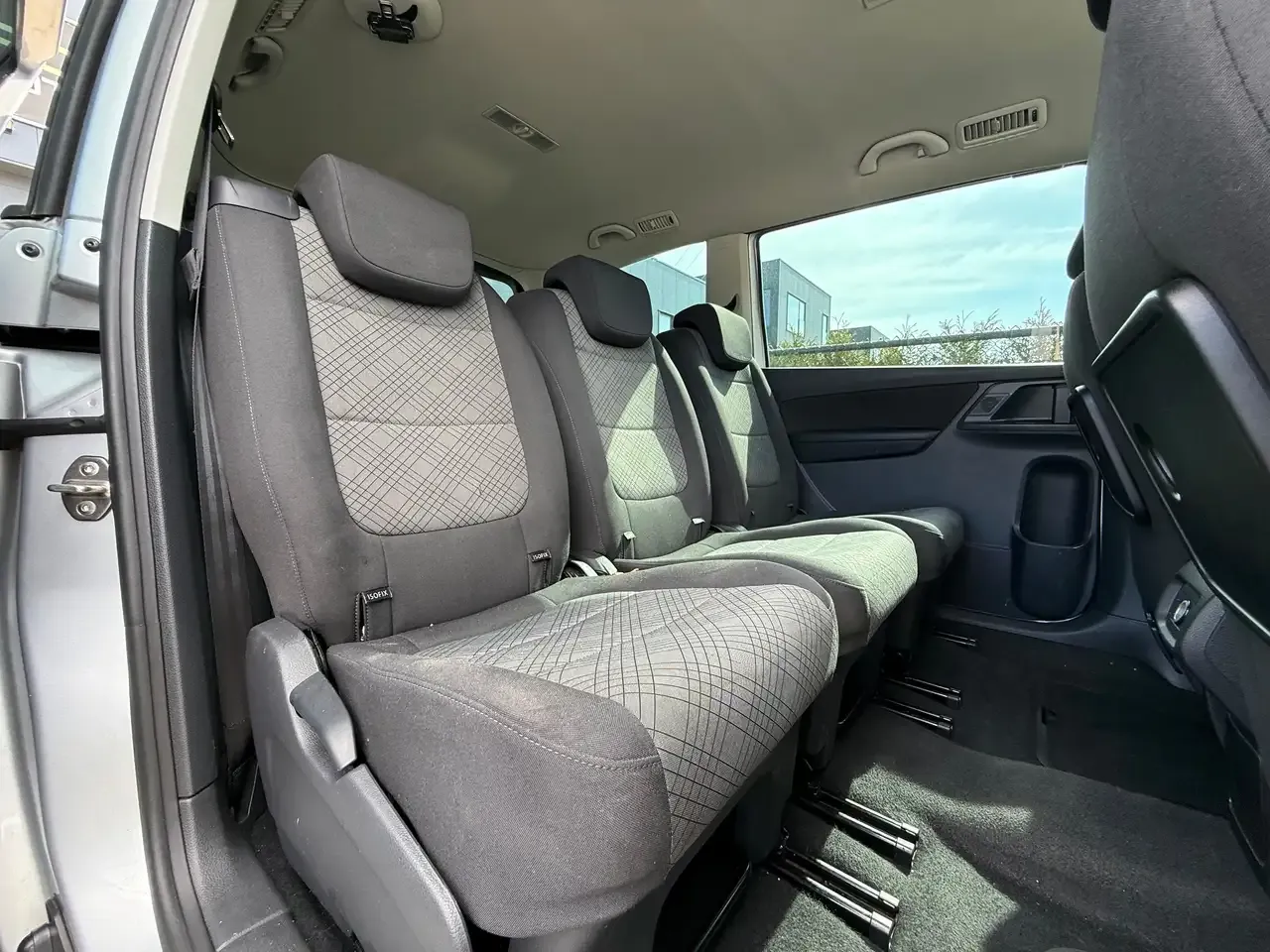 Volkswagen Sharan - 16