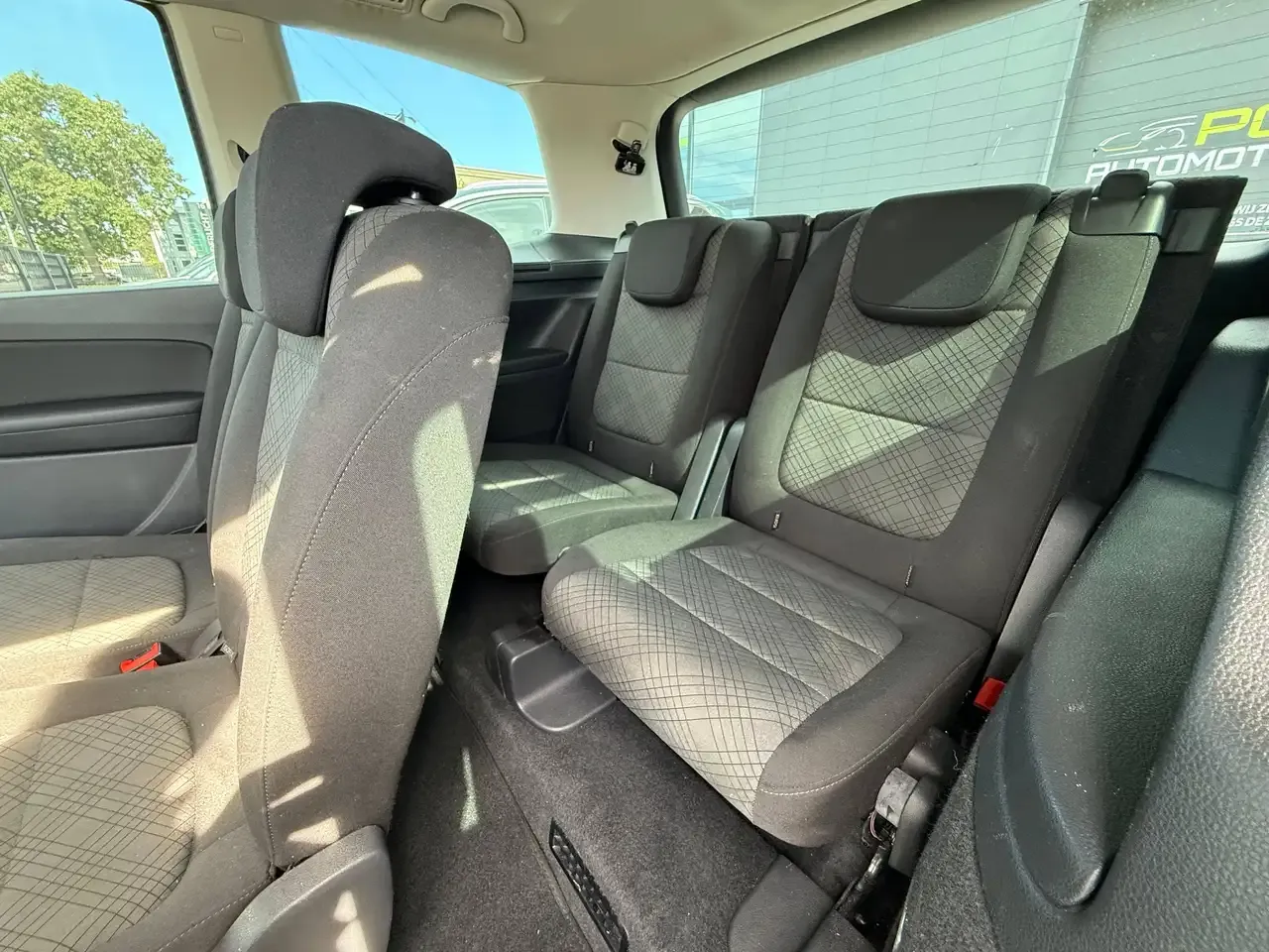 Volkswagen Sharan - 19