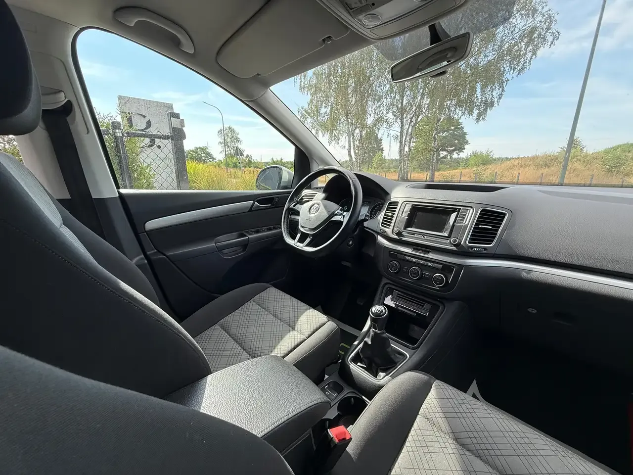 Volkswagen Sharan - 26