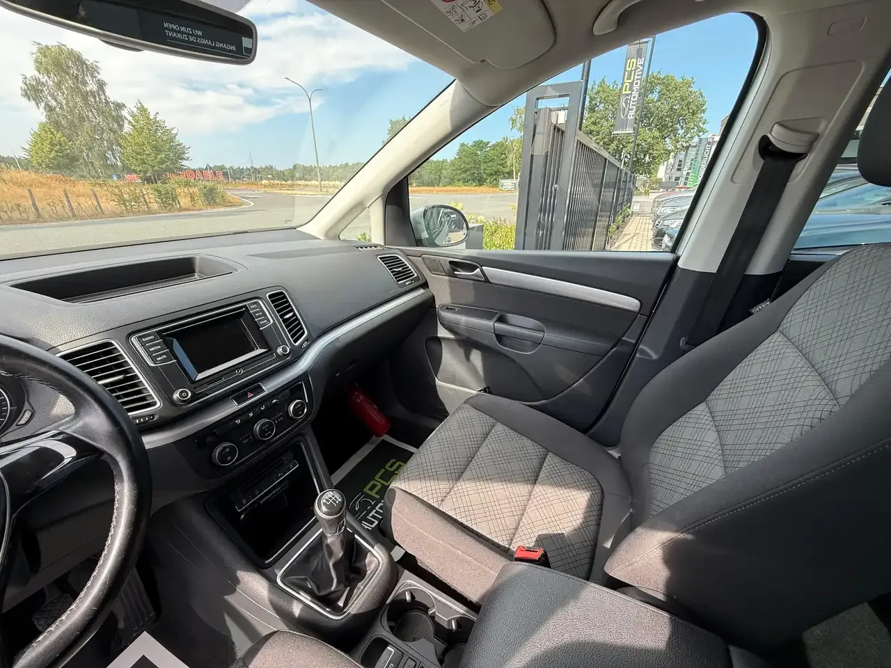 Volkswagen Sharan - 27