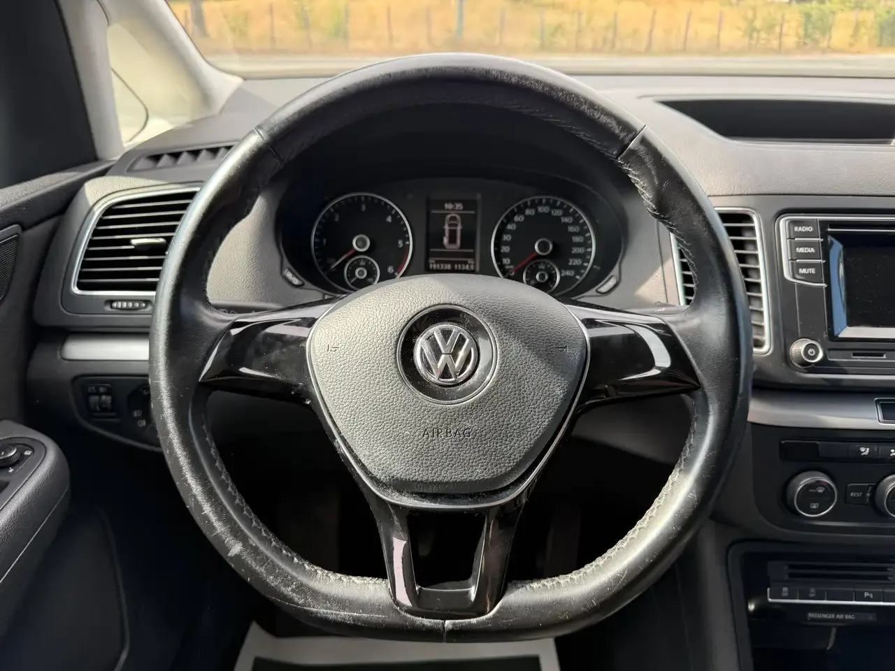 Volkswagen Sharan - 28