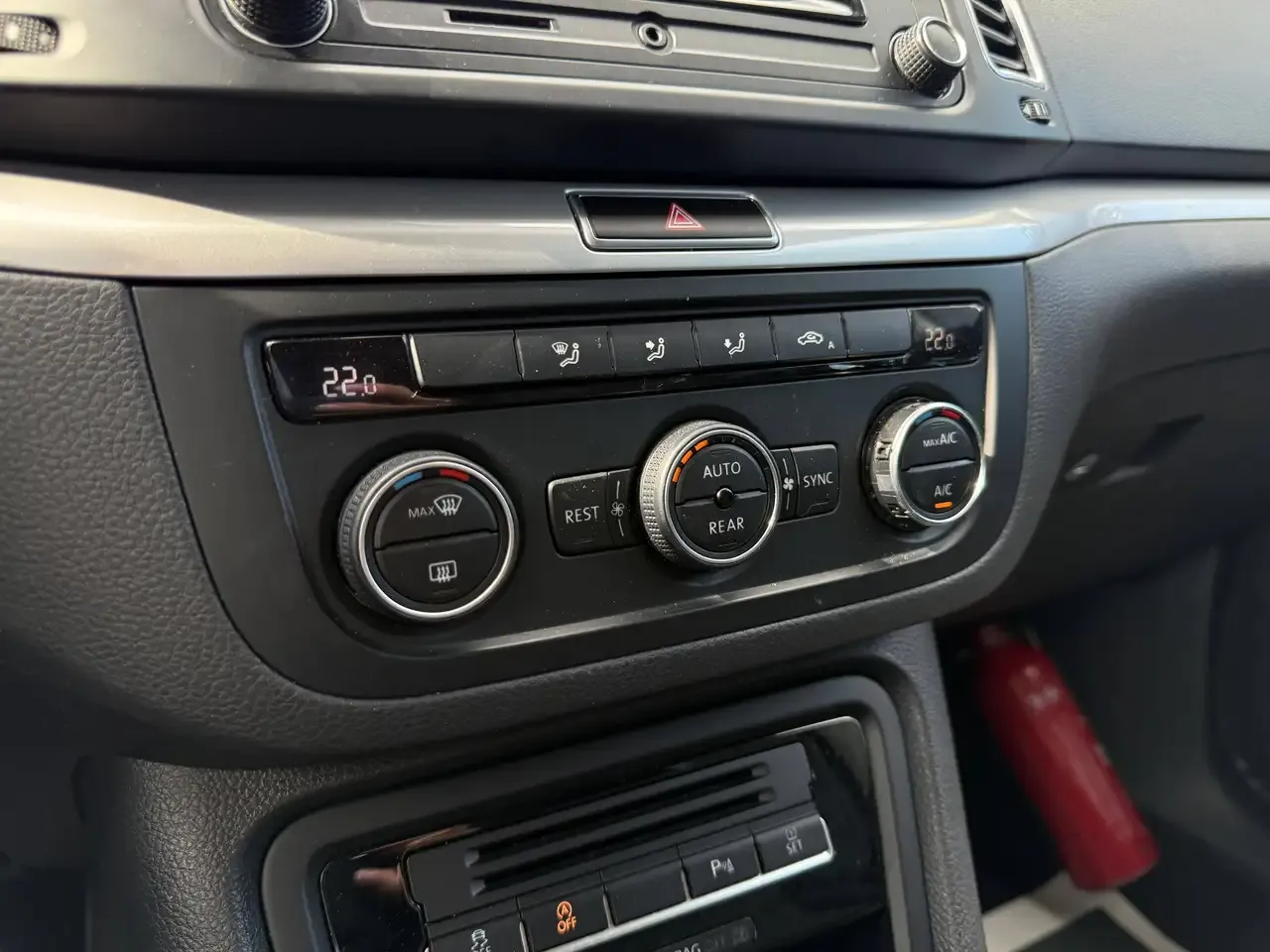 Volkswagen Sharan - 33